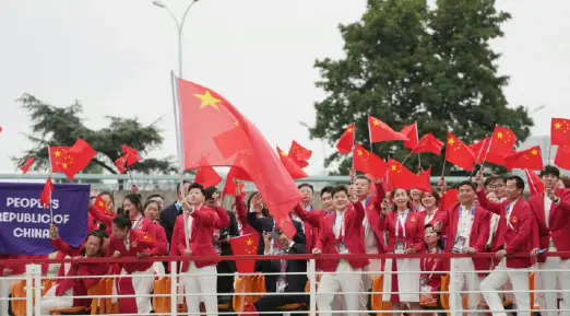 2024巴黎奥运会开幕式：光影盛宴，历史时刻全纪录